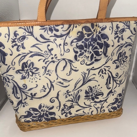 Lauren Ralph Lauren small wicker bottom floral  tote - Picture 8 of 16